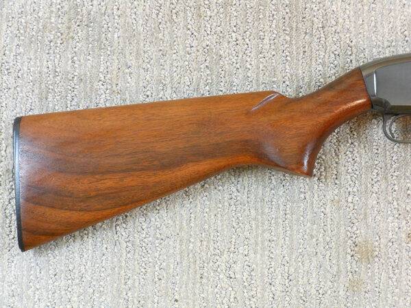 Winchester Model 12 20 Gauge Standard Field Grade Shotgun In Fine Condition ITEM 3272 - Image 3