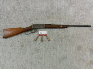 Winchester Model 1894 Saddle Ring Carbine In 32-40 W.C.F. With Button Magazine ITEM 3427