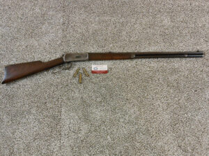 Winchester Model 1894 Rifle with Octagonal Barrel In 32-40 W.C.F. Antique ITEM 3510